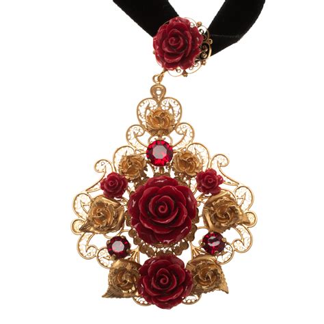 dolce gabbana rose necklace